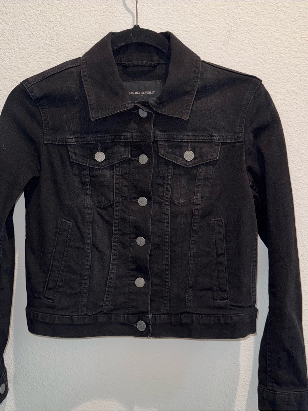 Banana Republic Black Denim Jacket - Women's Classic Trucker